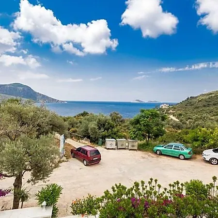 Sleeps 6 Pool Air Con Wifi Kalkan