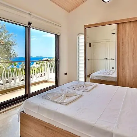 Sleeps 6 Pool Air Con Wifi Villa *